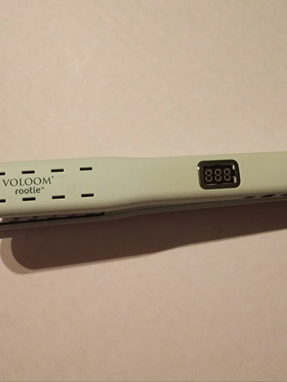 VOLOOM 2.0 Rootie  Hair Volumizing Iron Tool in Mint Green